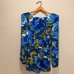 Lulu’s Blue Floral Long Sleeve Romper NWT 
Size S